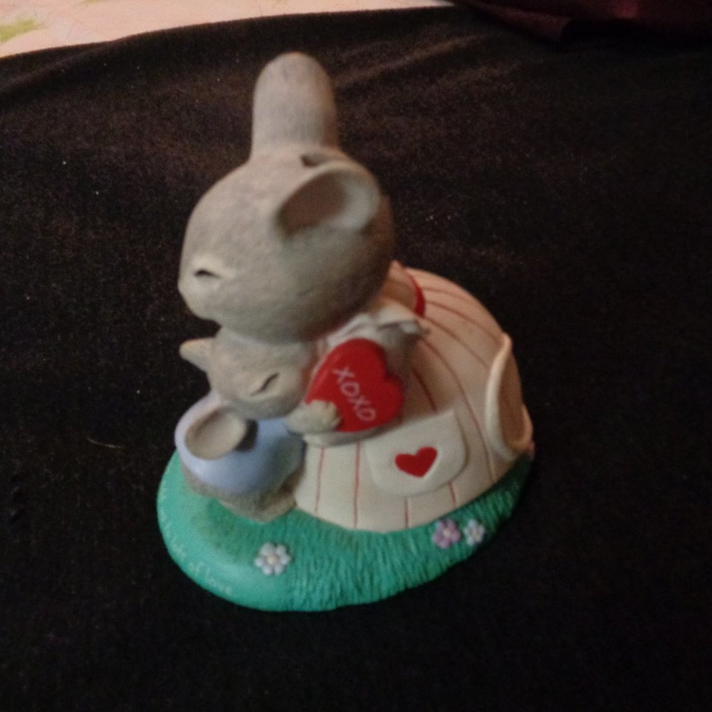 VINTAGE HALLMARK MOMMY & BABY MOUSE BANK